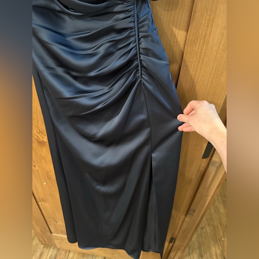 Theia Kacey Off-Shoulder Navy One-Shoulder Evening Gown - Picture 3 of 6